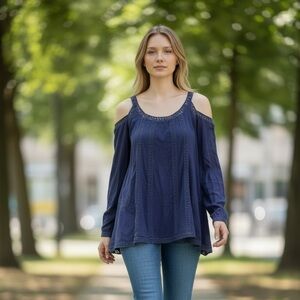 Luna Moon Cold Shoulder Top